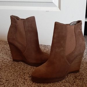 Never Worn Michael Kors Booties